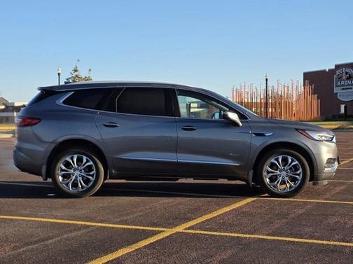 2021 Buick Enclave AWD Avenir