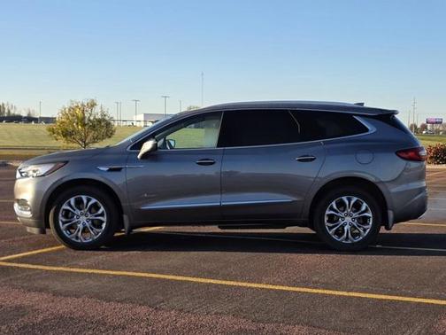 2021 Buick Enclave AWD Avenir