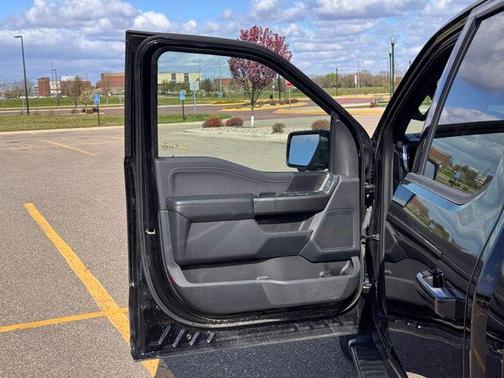 Agate Black Metallic 2023 Ford F-150 XLT
