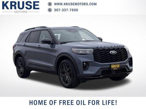 Vapor Blue Metallic 2025 Ford Explorer ST-Line