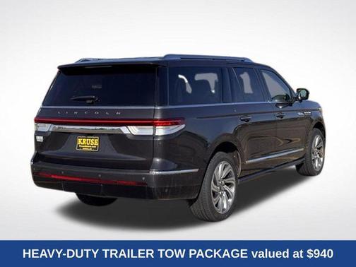 Starlight Gray Premium Colorant 2022 Lincoln Navigator Reserve
