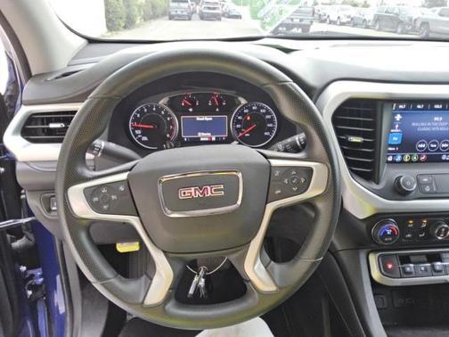 2023 GMC Acadia AWD SLE