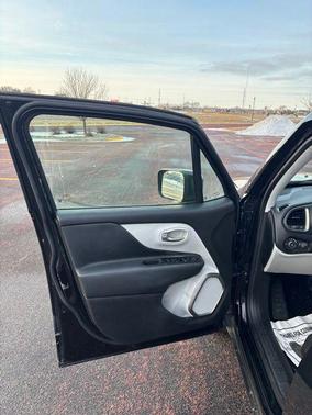 Black Clearcoat 2022 Jeep Renegade Limited