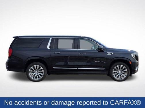 Midnight Blue Metallic 2022 GMC Yukon XL Denali