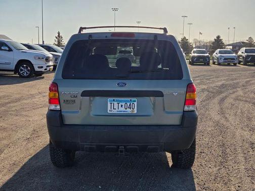 Titanium Green Clearcoat Metallic 2007 Ford Escape XLT