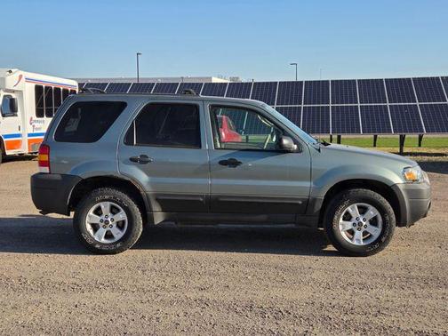 Titanium Green Clearcoat Metallic 2007 Ford Escape XLT