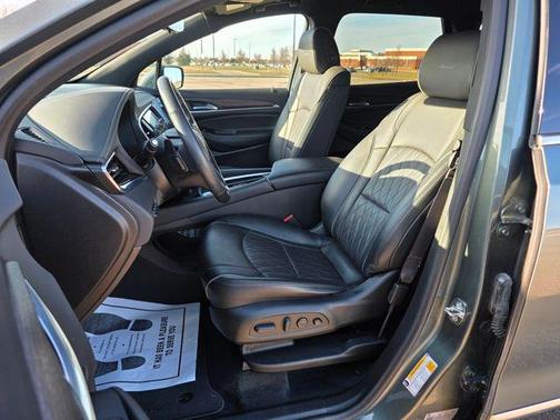 2023 Buick Enclave Avenir AWD