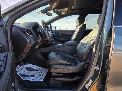 2023 Buick Enclave Avenir AWD
