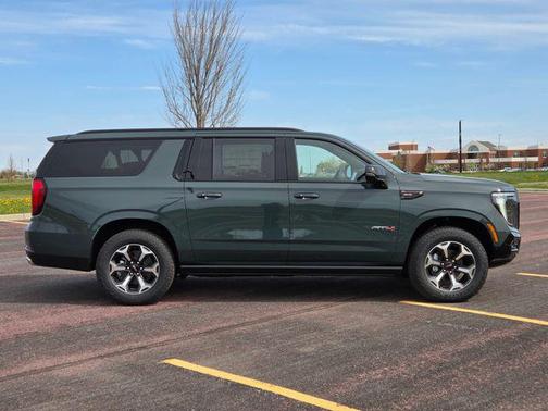 Midnight Pine 2026 GMC Yukon XL 4WD AT4 Ultimate