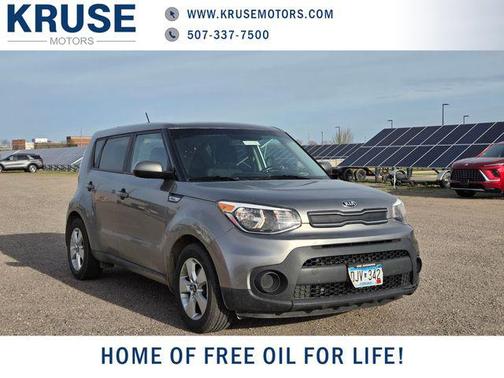 Titanium Gray 2017 Kia Soul Base