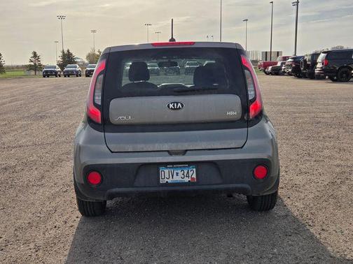 Titanium Gray 2017 Kia Soul Base