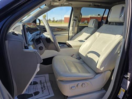 2021 Cadillac Escalade ESV Premium Luxury Platinum