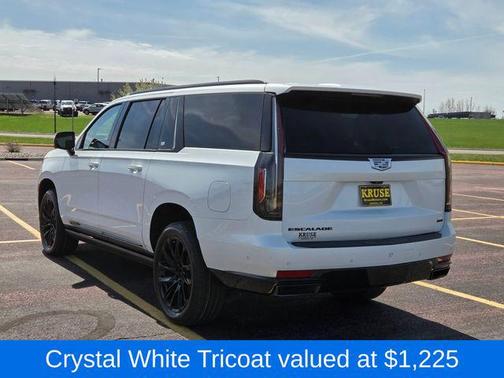 Crystal White Tricoat 2023 Cadillac Escalade ESV Sport Platinum