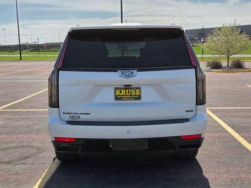 Crystal White Tricoat 2023 Cadillac Escalade ESV Sport Platinum