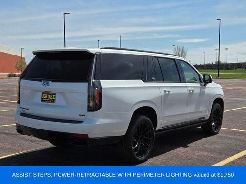 Crystal White Tricoat 2023 Cadillac Escalade ESV Sport Platinum