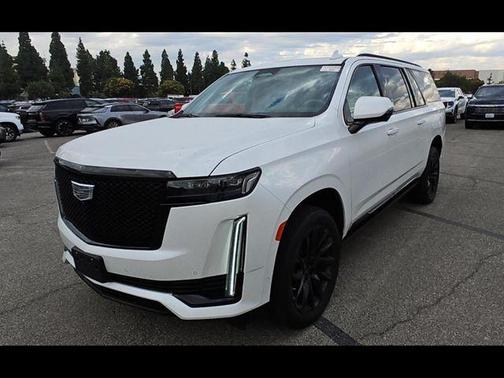 2023 Cadillac Escalade ESV Sport Platinum