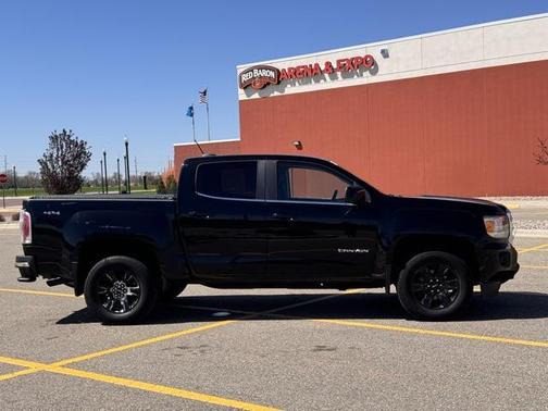 2016 GMC Canyon SLE