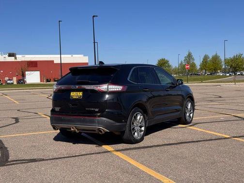 Tuxedo Black Metallic 2015 Ford Edge Titanium