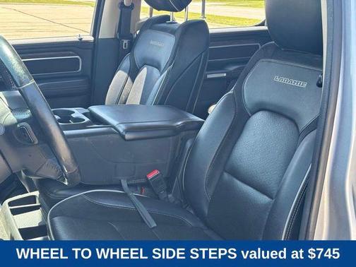 Billet Silver Metallic Clearcoat 2019 RAM 1500 Laramie
