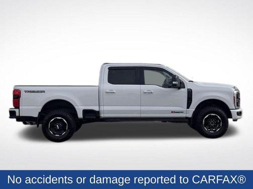 Oxford White 2025 Ford F-350 Lariat