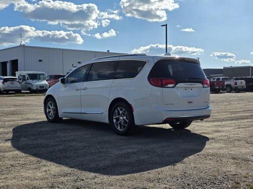 2018 Chrysler Pacifica Limited