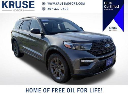 Carbonized Gray Metallic 2021 Ford Explorer XLT