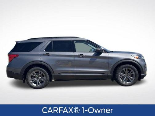 Carbonized Gray Metallic 2021 Ford Explorer XLT