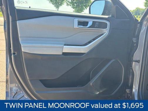 Carbonized Gray Metallic 2021 Ford Explorer XLT