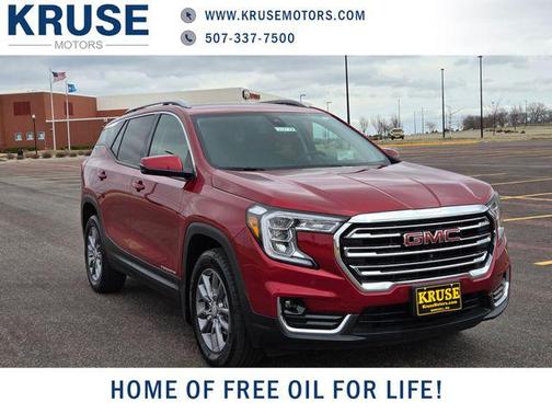 Volcanic Red Tintcoat 2024 GMC Terrain SLT