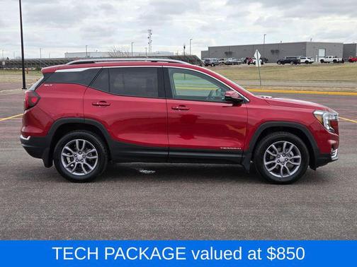 Volcanic Red Tintcoat 2024 GMC Terrain SLT