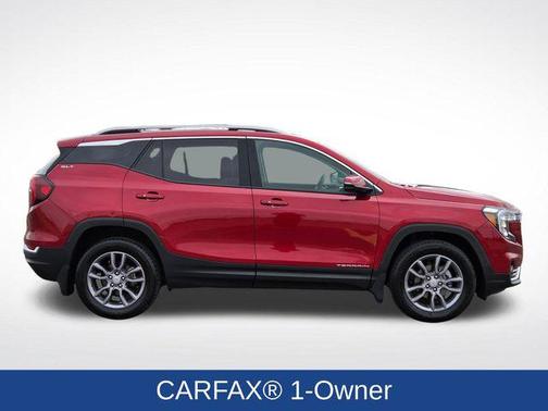 Volcanic Red Tintcoat 2024 GMC Terrain SLT