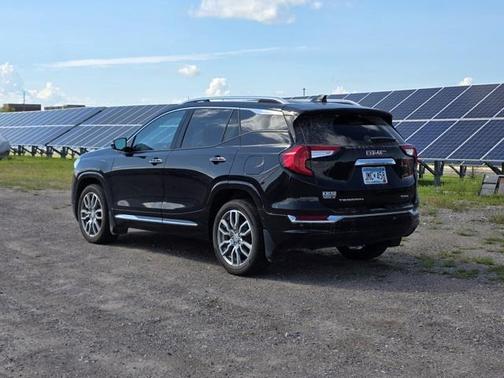 2022 GMC Terrain Denali