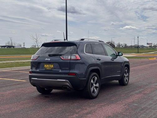 Blue Shade Pearlcoat 2019 Jeep Cherokee Limited