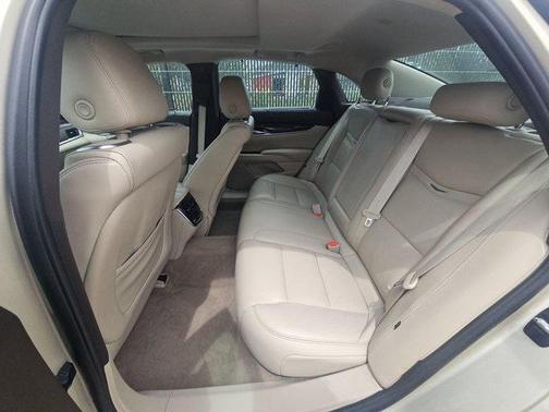 2016 Cadillac XTS Premium