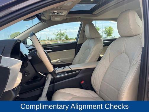 Brownstone 2019 Toyota Avalon Limited