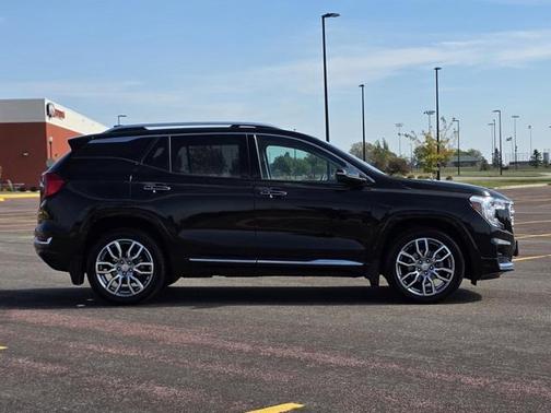 2022 GMC Terrain Denali