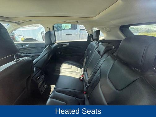 Maroon 2020 Ford Edge Titanium
