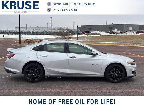 2021 Chevrolet Malibu FWD LT