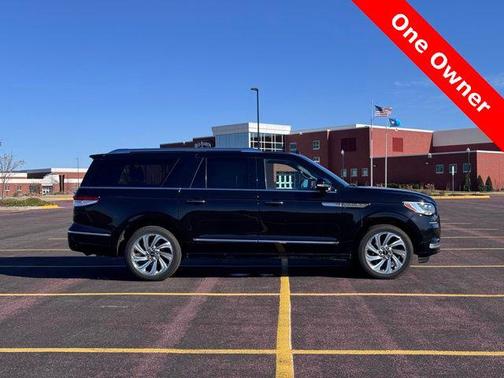 2024 Lincoln Navigator Reserve