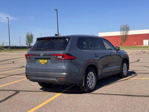 Cloud 2024 Toyota Grand Highlander XLE
