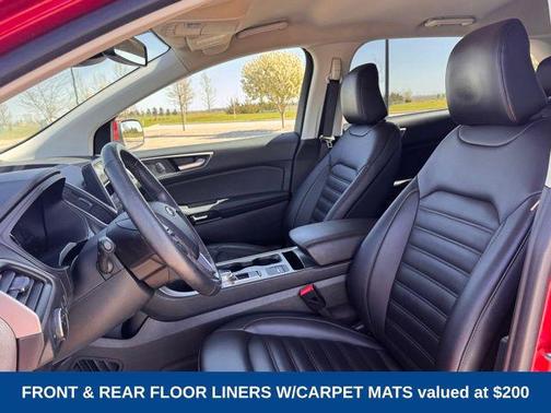 Rapid Red Metallic Tinted Clearcoat 2022 Ford Edge SEL