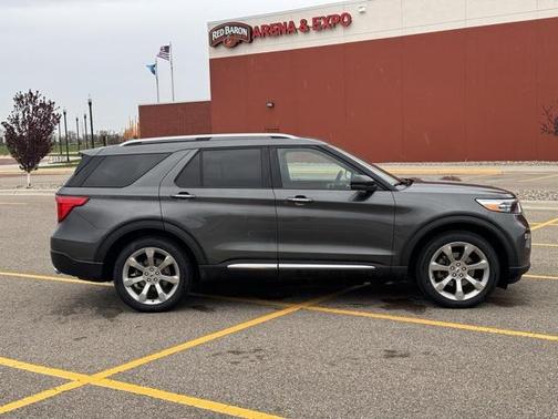 2020 Ford Explorer Platinum