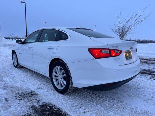 2017 Chevrolet Malibu 1LT