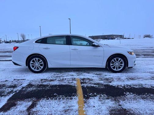 2017 Chevrolet Malibu 1LT
