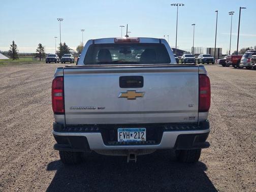 Silver Ice Metallic 2018 Chevrolet Colorado LT