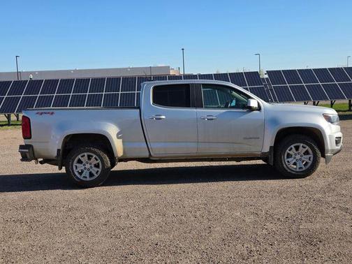 Silver Ice Metallic 2018 Chevrolet Colorado LT