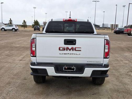 2022 GMC Canyon Denali