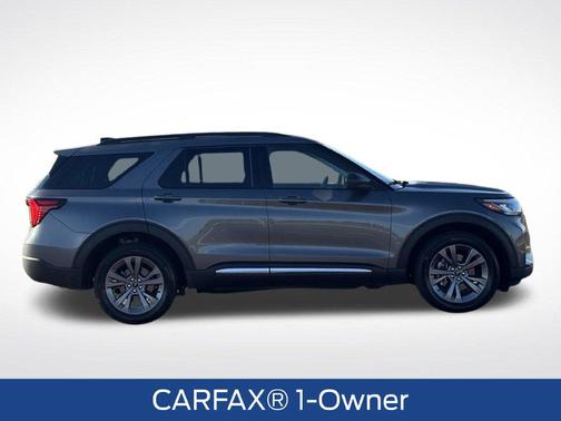 Carbonized Gray Metallic 2025 Ford Explorer Active