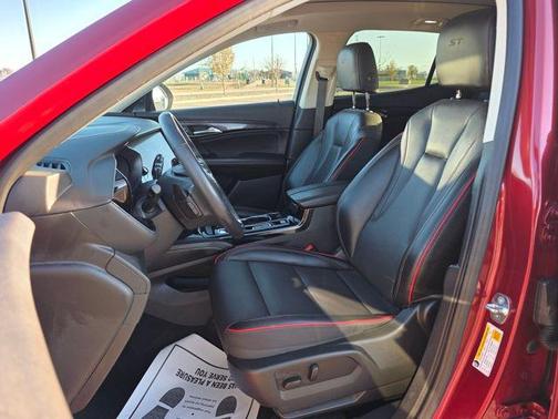 2023 Buick Envision Essence AWD