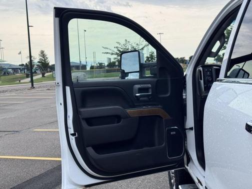 2016 Chevrolet Silverado 2500 LTZ